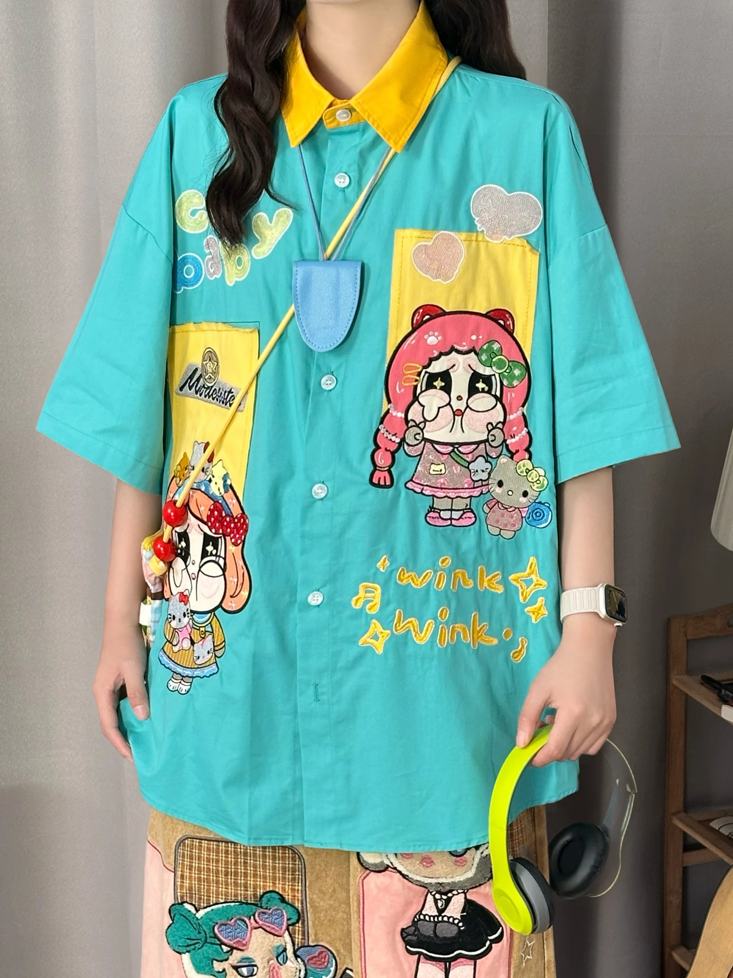 Original American Retro Cartoon Embroidery Short Sleeve Loose Women's Casual Shirt Breathable Cotton Summer Fashion Top
Original American Retro Cartoon Embroidery Short Sleeve Loose Women's Casual Shirt Breathable Cotton Summer Fashion Top