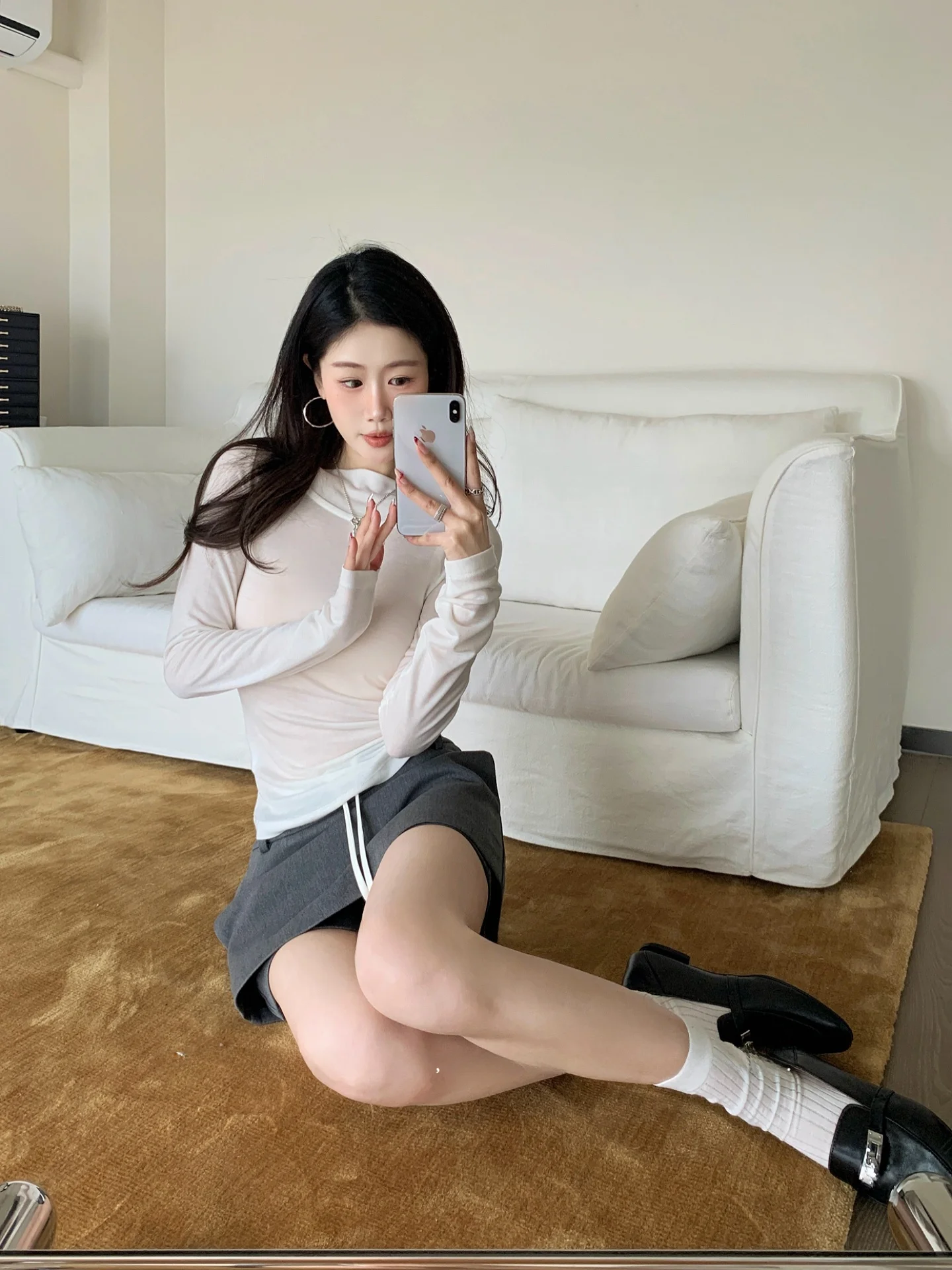Two-Tone Li Jiaen Spring 2026 Silk Wool Blend irt with Ba Strap Design Subtle Seduction Slim Fit round Ne Long Sve T...
Two-Tone Li Jiaen Spring 2026 Silk Wool Blend irt with Ba Strap Design Subtle Seduction Slim Fit round Ne Long Sve T...
