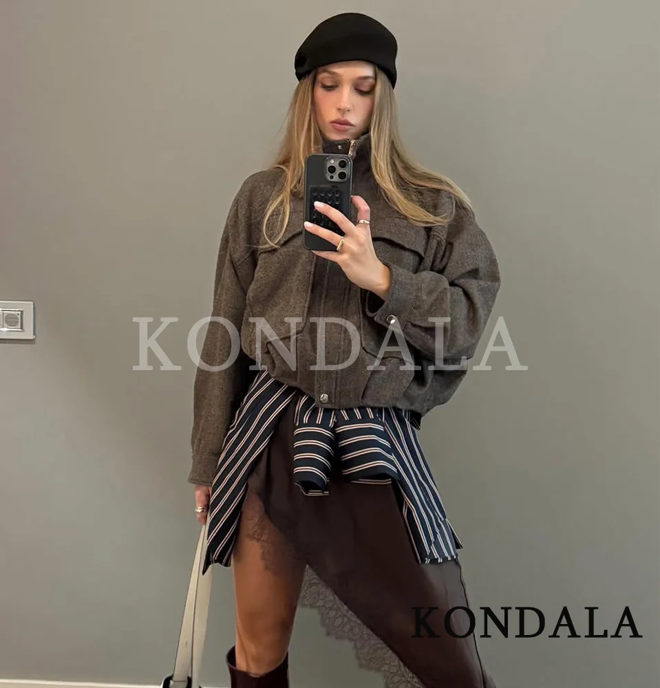KONDALA осенняя повседневная куртка на молнии с воротником-стойкой, женская куртка-бомбер со свободными карманами, осень-зима 2021, модная винтажная куртка, пальто
KONDALA осенняя повседневная куртка на молнии с воротником-стойкой, женская куртка-бомбер со свободными карманами, осень-зима 2021, модная винтажная куртка, пальто
