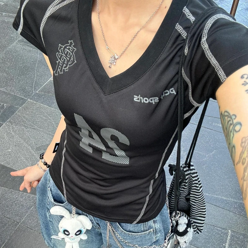 American Retro V Neck Sports Jersey T-shirt Streetwear Summer New Print Sports Slim Fit Short Sleeved Sexy Top Y2k Women Clothes
American Retro V Neck Sports Jersey T-shirt Streetwear Summer New Print Sports Slim Fit Short Sleeved Sexy Top Y2k Women Clothes