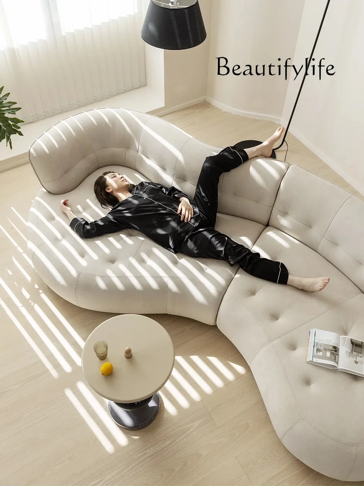 X36 Italian Minimalist Sofa Light Luxury Curved Large Corner Creative Size Apartment Sofa Living Room
X36 Italian Minimalist Sofa Light Luxury Curved Large Corner Creative Size Apartment Sofa Living Room