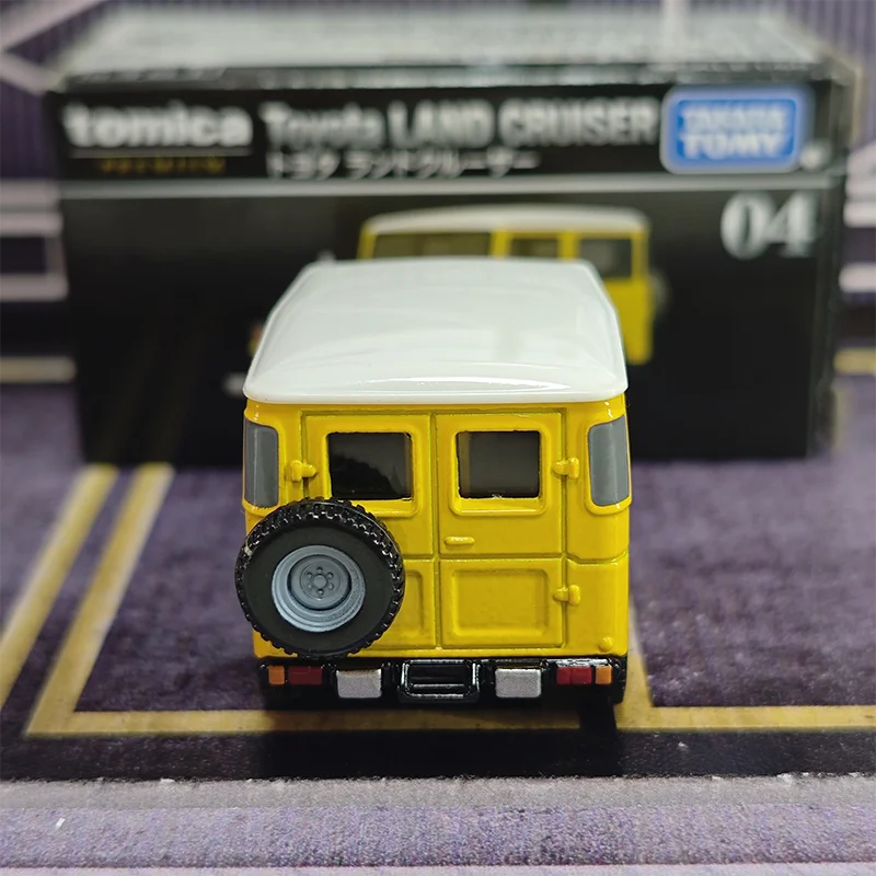 Takara Tomy Tomica Premium 04 Toyota Land Cruiser Diecast Alloy Car Model Vehicle Toy Collection Gift for Kids Boys
Takara Tomy Tomica Premium 04 Toyota Land Cruiser Diecast Alloy Car Model Vehicle Toy Collection Gift for Kids Boys