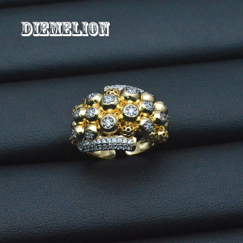 Creative Design Two-tone Color Geometric Shape Wide Rings for Women Men Trending Irregular Open Finger Ring Couple Punk Jewelry
Creative Design Two-tone Color Geometric Shape Wide Rings for Women Men Trending Irregular Open Finger Ring Couple Punk Jewelry