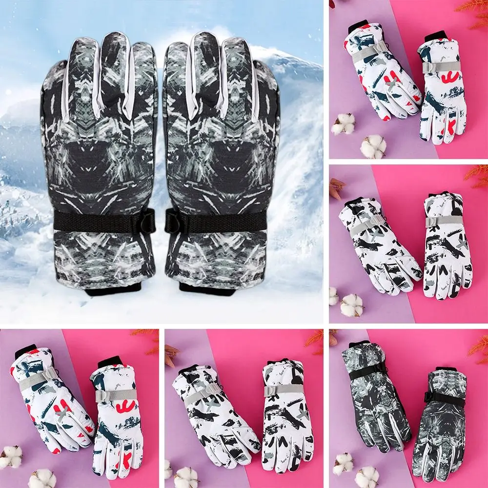 Non-slip Windproof Waterproof Children Winter Must Long-sleeved Mitten Snow Snowboard Outdoor Riding Children Ski Gloves
Non-slip Windproof Waterproof Children Winter Must Long-sleeved Mitten Snow Snowboard Outdoor Riding Children Ski Gloves