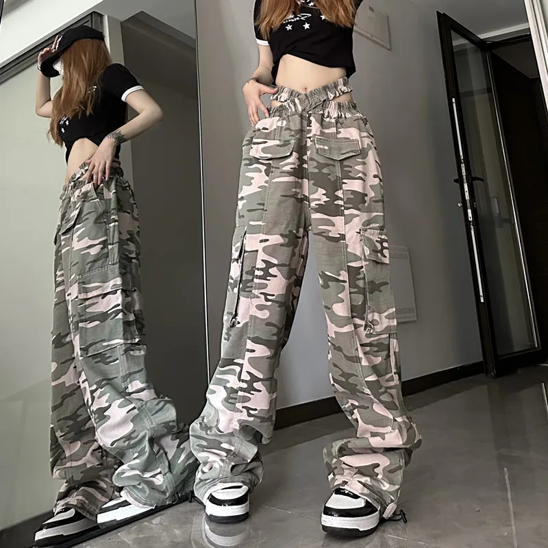 Women Green Cargo Pants Streetwear High Waist Wide Leg Pants Y2K Style Vintage Female 2024 Autumn Camouflage Straight Trousers
Women Green Cargo Pants Streetwear High Waist Wide Leg Pants Y2K Style Vintage Female 2024 Autumn Camouflage Straight Trousers