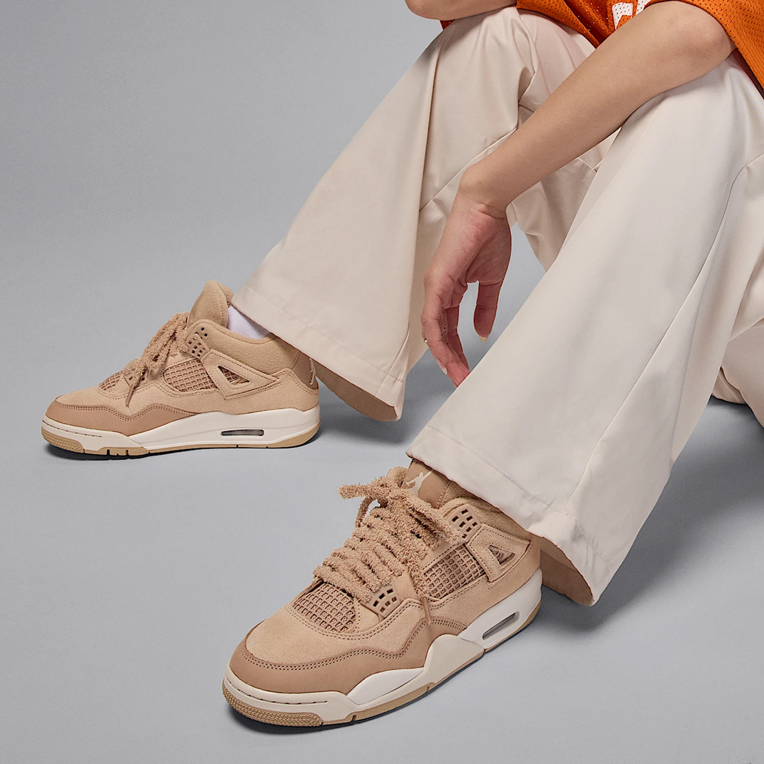 Nike Authentic JORDAN Women's Air Cushion Shock Absorption Wear-Resistant Sports Basketball Shoes HV0823-200
Nike Authentic JORDAN Women's Air Cushion Shock Absorption Wear-Resistant Sports Basketball Shoes HV0823-200