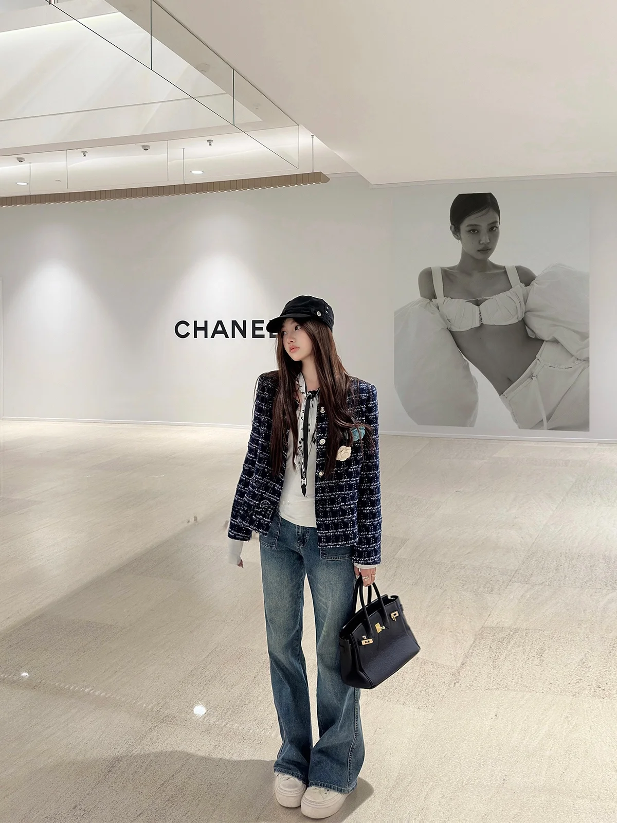 Женские джинсы Chien с высокой талией, широкими штанинами, прямого кроя, из синего денима, длиной в пол, осенняя мода
Женские джинсы Chien с высокой талией, широкими штанинами, прямого кроя, из синего денима, длиной в пол, осенняя мода