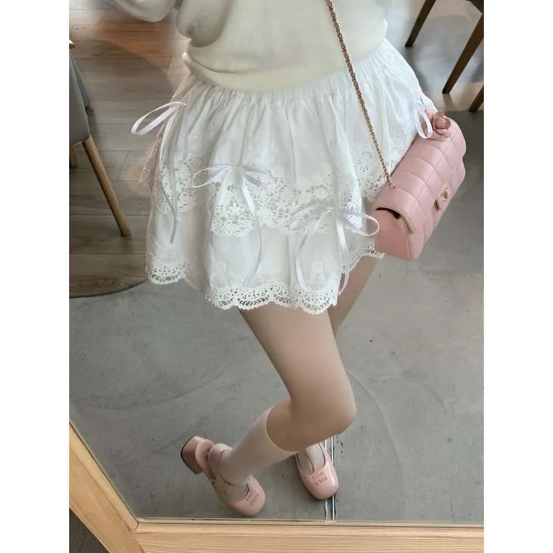 Cake Skirts Women Princess Style Bow Solid Balletcore Lace Patchwork All-match High Street Korean Fashion Summer Chic Y2k Sweet
Cake Skirts Women Princess Style Bow Solid Balletcore Lace Patchwork All-match High Street Korean Fashion Summer Chic Y2k Sweet