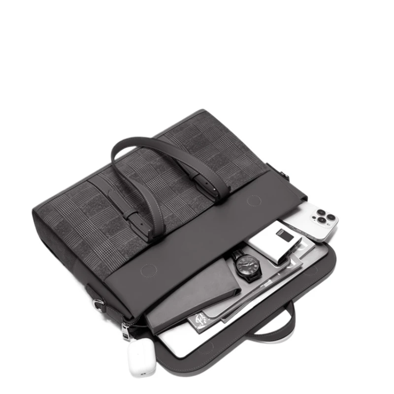 *Men's cowhide briefcase business travel commute portable fashion messenger large capacity computer bag
*Men's cowhide briefcase business travel commute portable fashion messenger large capacity computer bag
