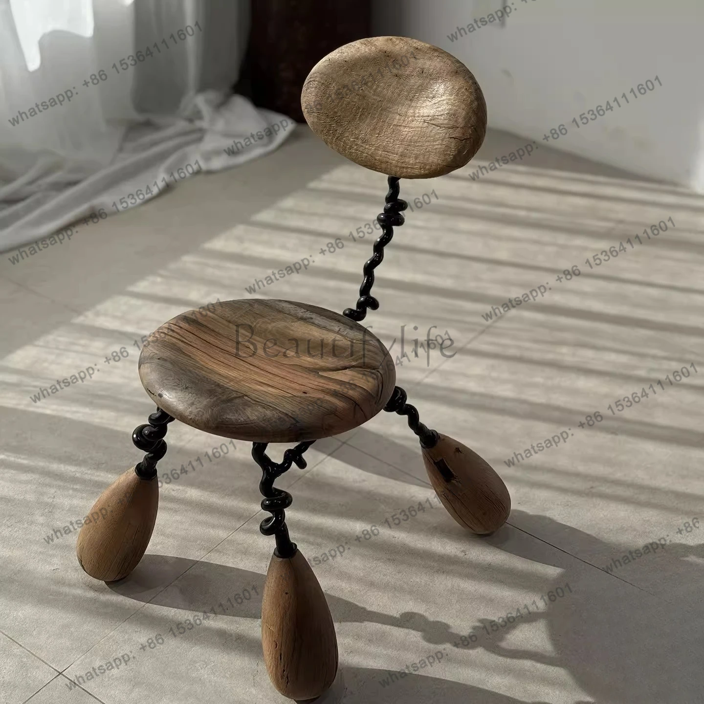 Низкий табурет-скамья для гостей, для балкона небольшой квартиры, для чайной комнаты B&B
Низкий табурет-скамья для гостей, для балкона небольшой квартиры, для чайной комнаты B&B