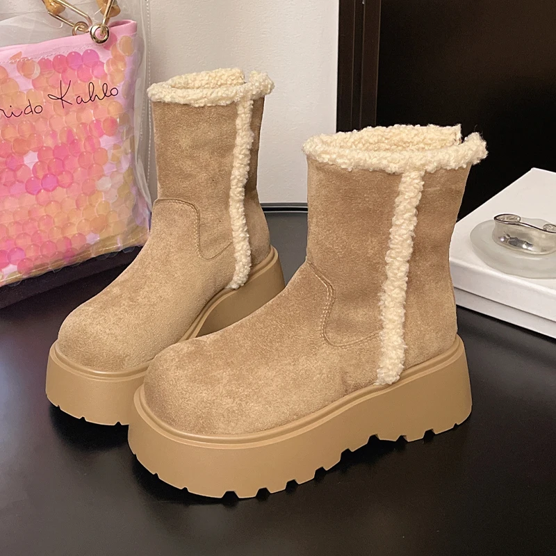 Женские ботильоны на плоской подошве и платформе для замшевой повседневной обуви, модные теплые зимние зимние ботинки, новинка 2025 года, короткие плюшевые женские хлопковые ботинки
Женские ботильоны на плоской подошве и платформе для замшевой повседневной обуви, модные теплые зимние зимние ботинки, новинка 2025 года, короткие плюшевые женские хлопковые ботинки