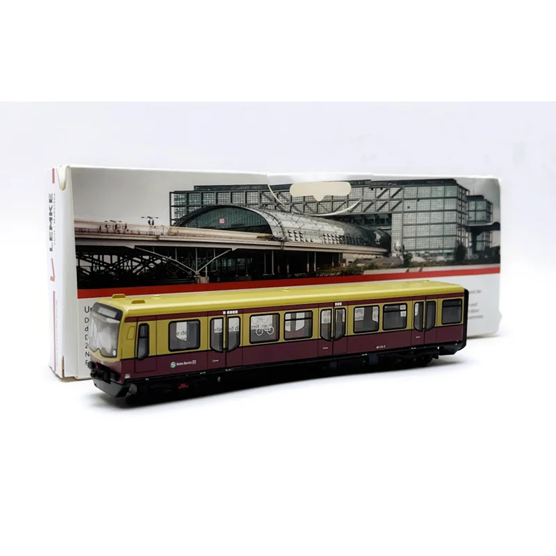 1/120 Scale German DB Train Berlin S-Bahn BR481 Nr Branch TT Train Model Plastic Material Collection Toy Decoration
1/120 Scale German DB Train Berlin S-Bahn BR481 Nr Branch TT Train Model Plastic Material Collection Toy Decoration