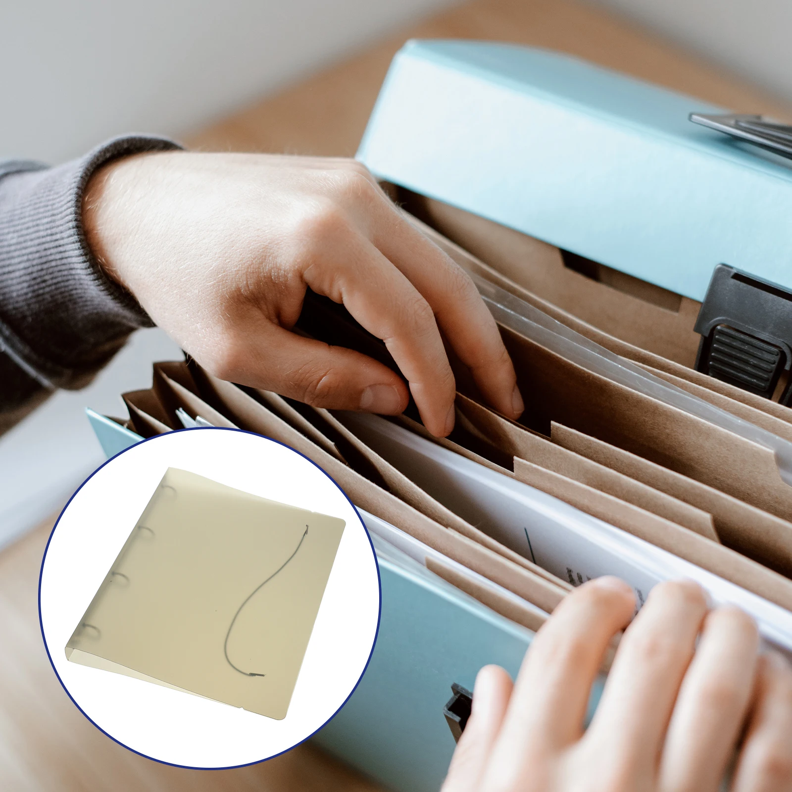 1pc Plastic File Folder Large Capacity Document Organizer Portable Storage Bag For Papers Receipts Business Cards Pp Material 
1pc Plastic File Folder Large Capacity Document Organizer Portable Storage Bag For Papers Receipts Business Cards Pp Material