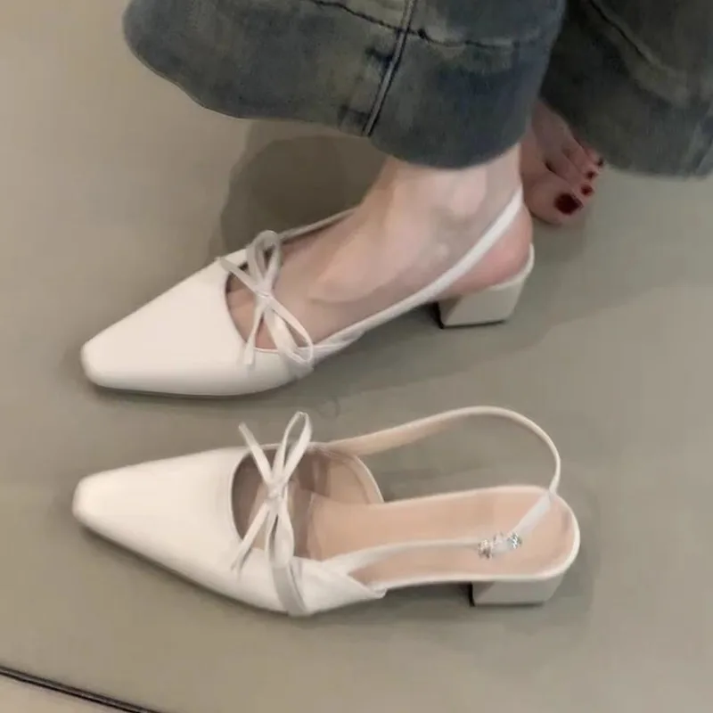 2025 Summer New Slingback Women's Sandals Elegant Square Head Holloway High Heels Bow Decoration Party Women Sandals
2025 Summer New Slingback Women's Sandals Elegant Square Head Holloway High Heels Bow Decoration Party Women Sandals