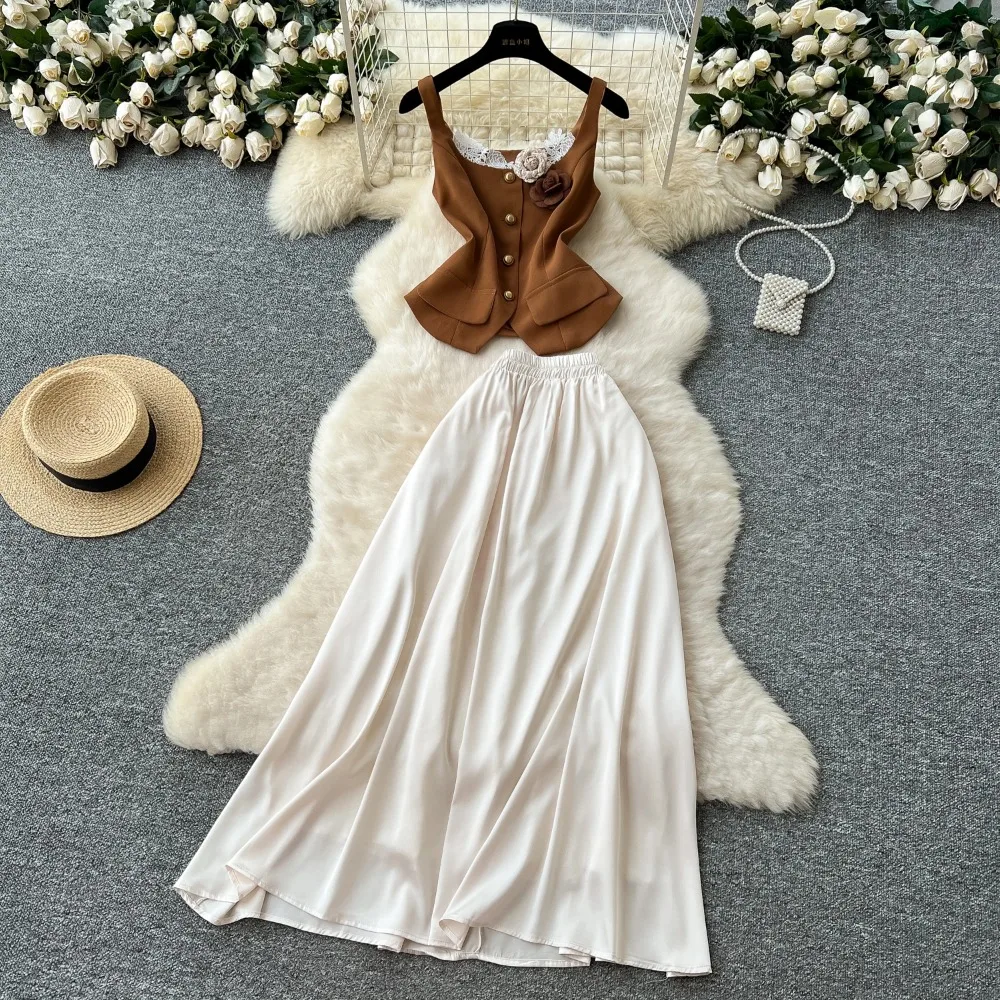 Elegant Three-dimensional satin slim lace top high waisted skirt French high street office lady two piece set
Elegant Three-dimensional satin slim lace top high waisted skirt French high street office lady two piece set