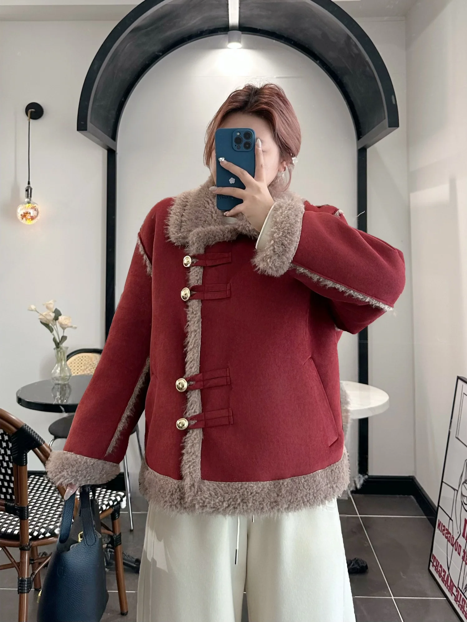 plus Size Winter Thickened Plush Casual Slimming Korean Style Women's Jacket High Quality Polyester Fiber Long Sleeve Coat
plus Size Winter Thickened Plush Casual Slimming Korean Style Women's Jacket High Quality Polyester Fiber Long Sleeve Coat