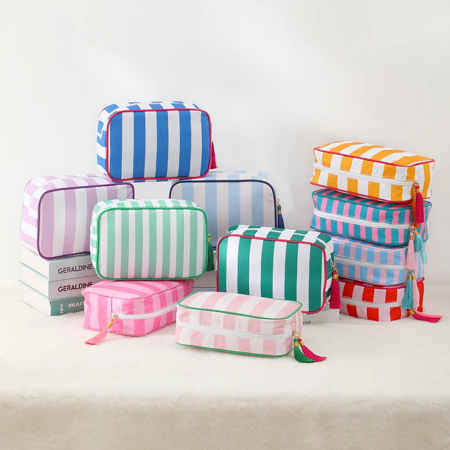 Women's Makeup Bag Korean Stripes Simple Portable Multi Functional Toiletries Storage Bag Large Capacity Travel Cosmetic Bag
Women's Makeup Bag Korean Stripes Simple Portable Multi Functional Toiletries Storage Bag Large Capacity Travel Cosmetic Bag