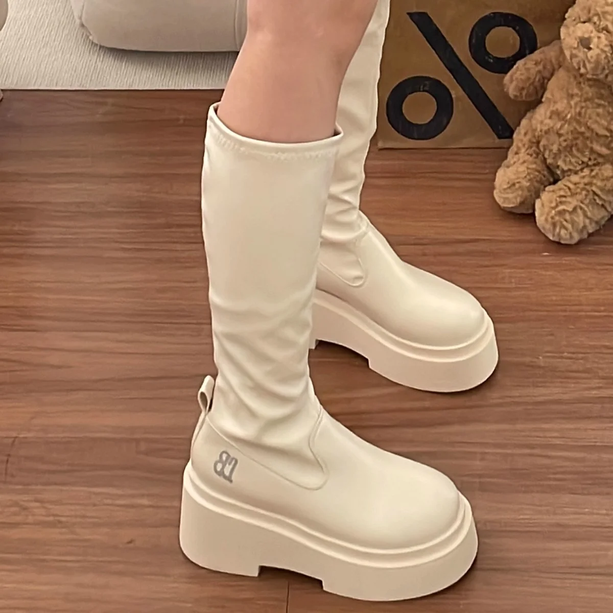 Women's Thick Heel Booties Ankle High Fashion Boots Increased Height Shortage Thin Long Boots Female 2025 New Style Hot Pepper
Women's Thick Heel Booties Ankle High Fashion Boots Increased Height Shortage Thin Long Boots Female 2025 New Style Hot Pepper