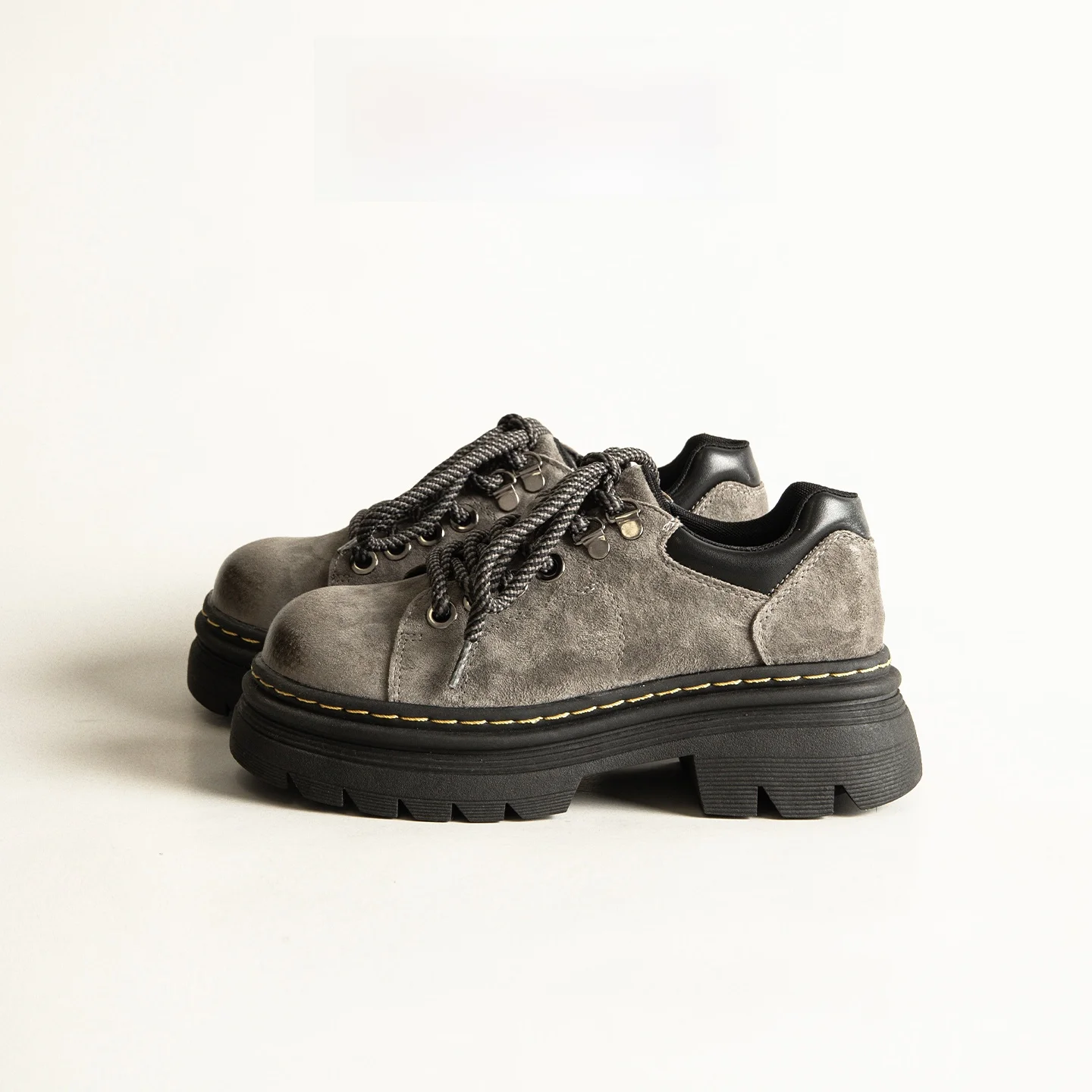 Gray Genuine Leather Retro Thick Bottom Heightening Women's Casual Lace-Up Leather Shoes British Style Marti...
Gray Genuine Leather Retro Thick Bottom Heightening Women's Casual Lace-Up Leather Shoes British Style Marti...