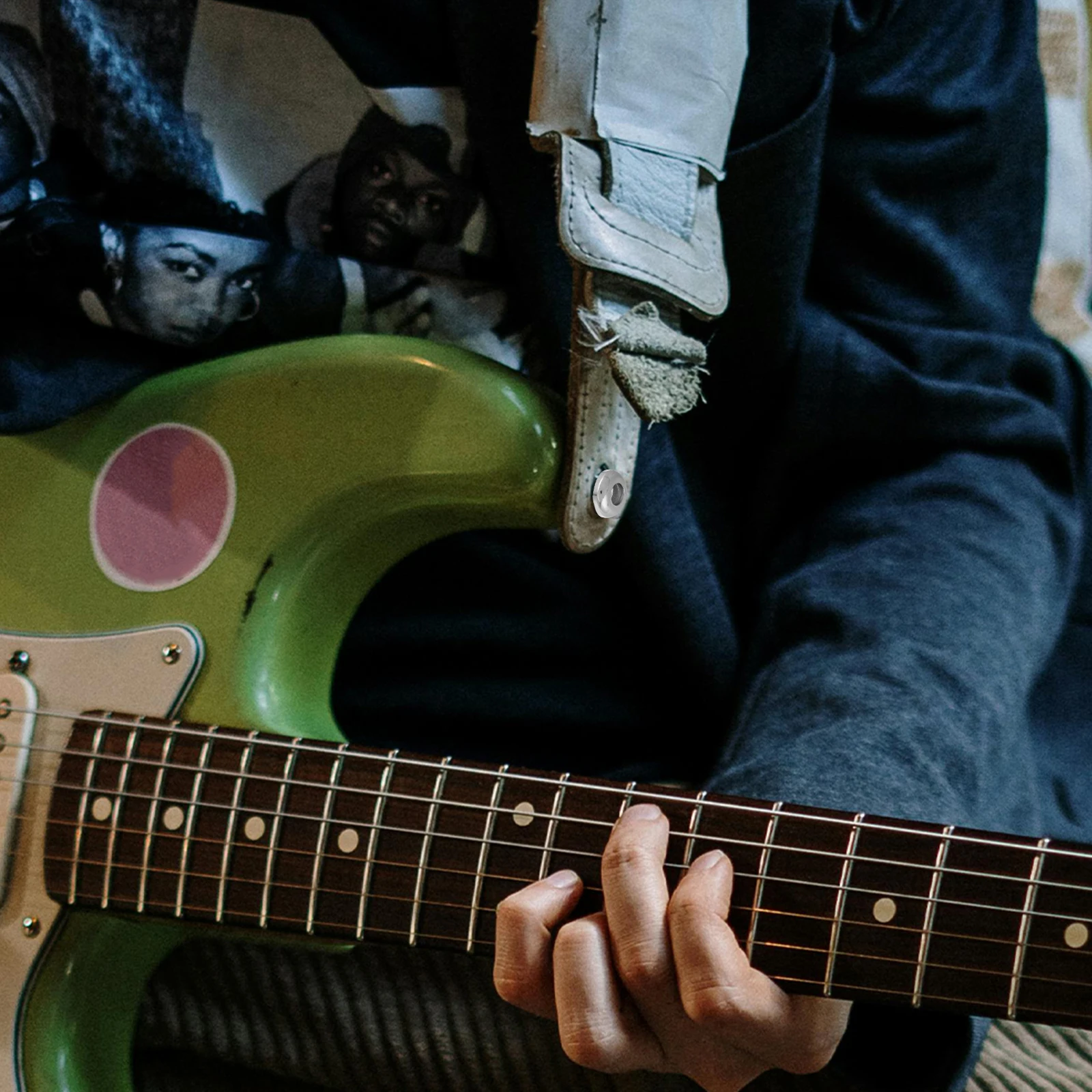 4pcs Guitar Strap Button Lock Set Durable Metal Rubber Stylish Replacement Parts For Acoustic Electric Bass 
4pcs Guitar Strap Button Lock Set Durable Metal Rubber Stylish Replacement Parts For Acoustic Electric Bass