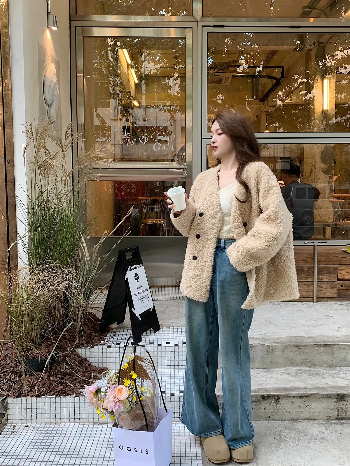 Новые универсальные широкие джинсы OnlyNee для женщин: осенне-зимние, с высокой талией, свободного прямого кроя, на флисовой подкладке
Новые универсальные широкие джинсы OnlyNee для женщин: осенне-зимние, с высокой талией, свободного прямого кроя, на флисовой подкладке