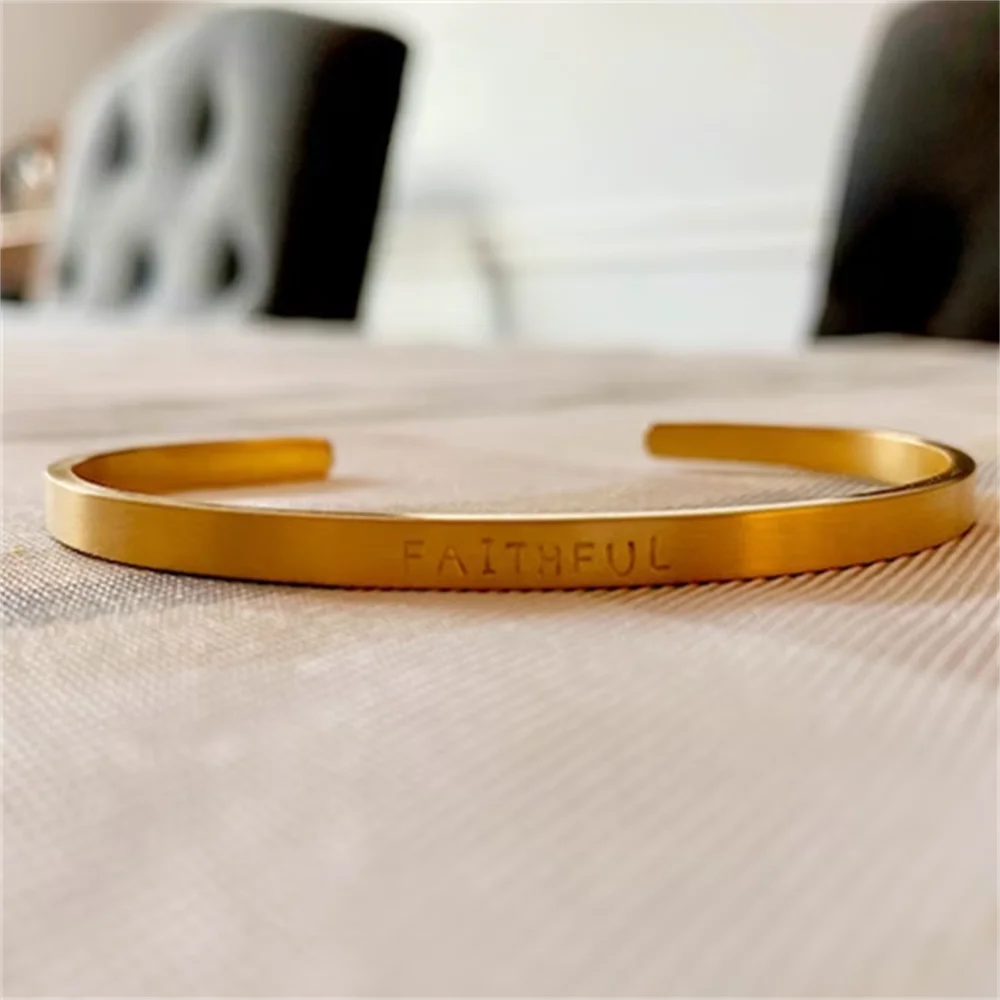 Именной браслет на заказ, лазерная гравировка имени, золотой, серебряный Браслет-манжета из нержавеющей стали, персонализированные подарки для нее на заказ
Именной браслет на заказ, лазерная гравировка имени, золотой, серебряный Браслет-манжета из нержавеющей стали, персонализированные подарки для нее на заказ