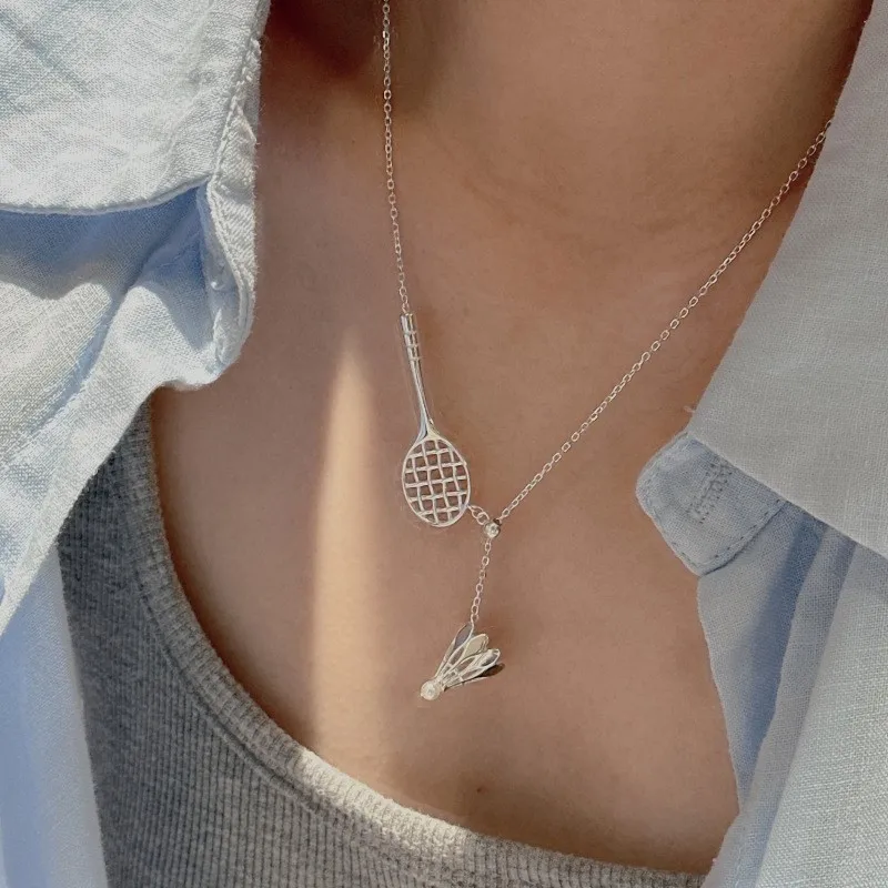 VENTFILLE ожерелье из стерлингового серебра 925 пробы с птицами для бадминтона для женщин, дизайн, уникальные регулируемые ювелирные изделия для отдыха, подарок, дропшиппинг
VENTFILLE ожерелье из стерлингового серебра 925 пробы с птицами для бадминтона для женщин, дизайн, уникальные регулируемые ювелирные изделия для отдыха, подарок, дропшиппинг