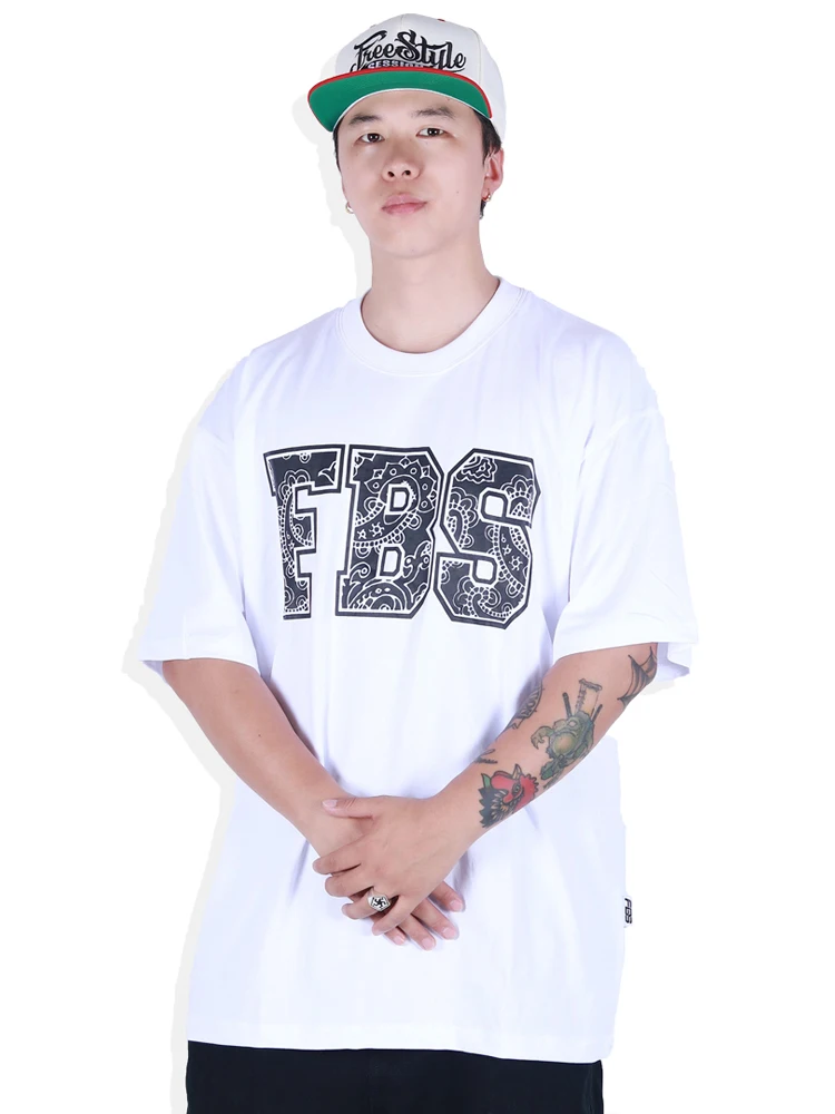 Original FBS 23SS Loose Fit round Neck Short Sleeve T-Shirt Cotton Sweatshirt Casual Style Printed Youth Fashion Summer Wear
Original FBS 23SS Loose Fit round Neck Short Sleeve T-Shirt Cotton Sweatshirt Casual Style Printed Youth Fashion Summer Wear