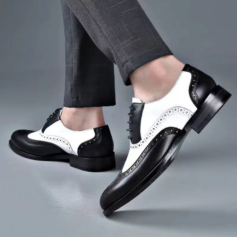 Pointed Toe Men's Leather Shoes Brogue Flat Dress Business Full Grain Male Casual Shoe Formal Luxury Sale Classic Original on Pu
Pointed Toe Men's Leather Shoes Brogue Flat Dress Business Full Grain Male Casual Shoe Formal Luxury Sale Classic Original on Pu