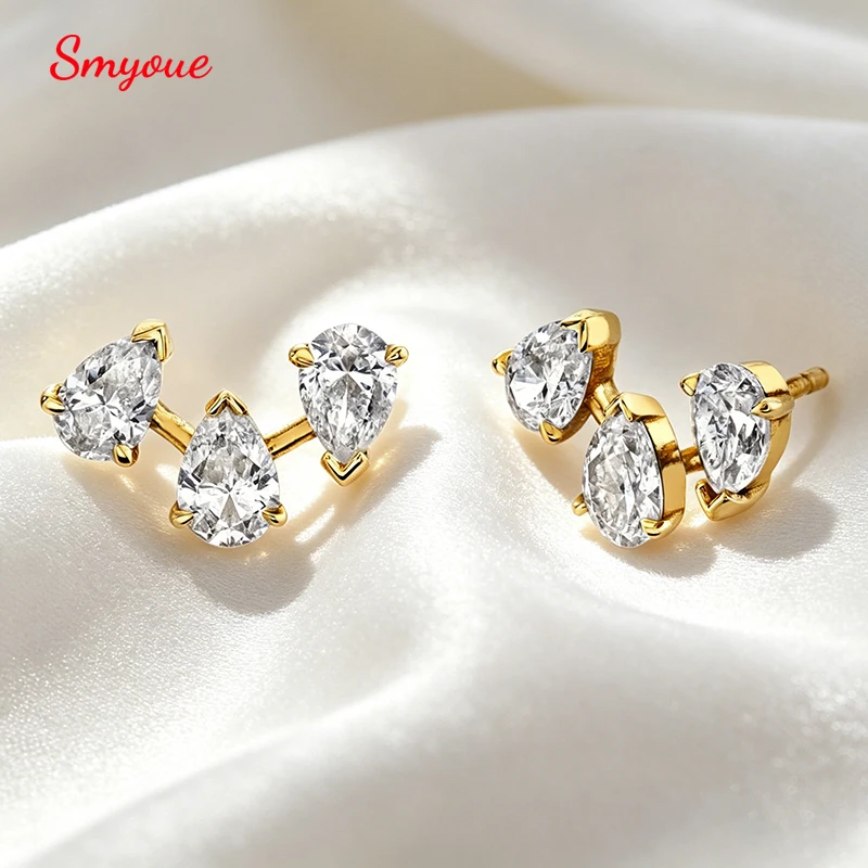 Серьги-гвоздики Smyoue Trendy D VVS1 с цирконами грушевидной огранки, сверкающие, для невесты, на свадьбу, с покрытием из 18-каратного золота, из настоящего серебра 925 пробы, подарки
Серьги-гвоздики Smyoue Trendy D VVS1 с цирконами грушевидной огранки, сверкающие, для невесты, на свадьбу, с покрытием из 18-каратного золота, из настоящего серебра 925 пробы, подарки