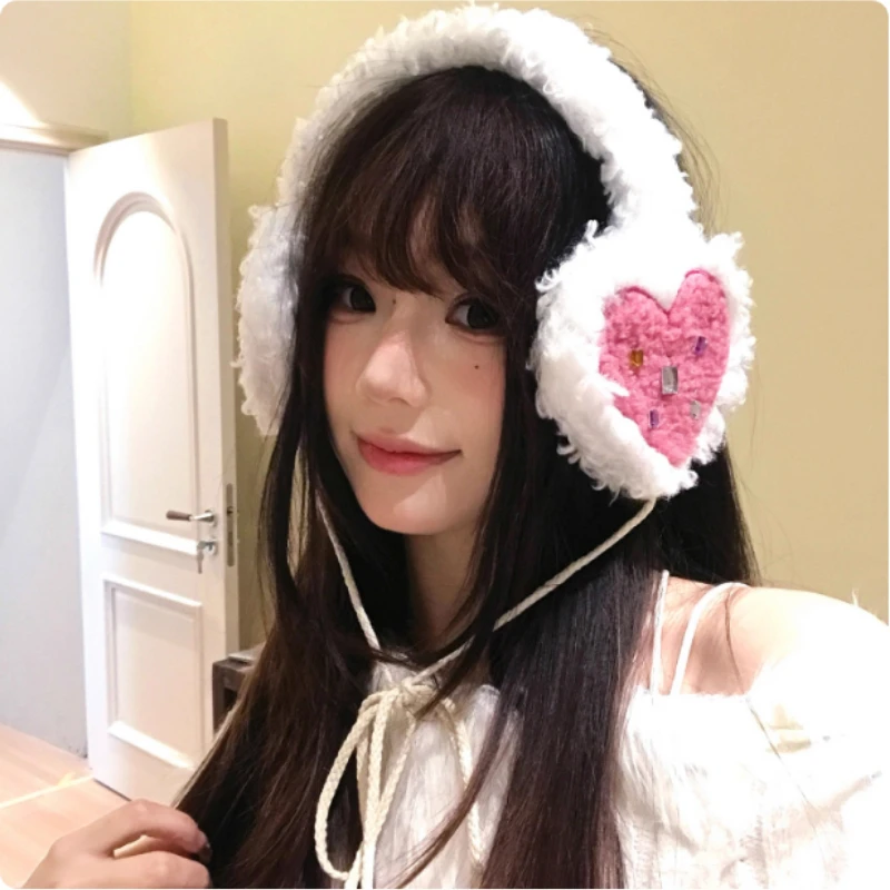 Корейская версия, милые и милые наушники из овечьей шерсти с защитой ушей, женские зимние уличные трендовые теплые повязки на голову на шнуровке
Корейская версия, милые и милые наушники из овечьей шерсти с защитой ушей, женские зимние уличные трендовые теплые повязки на голову на шнуровке