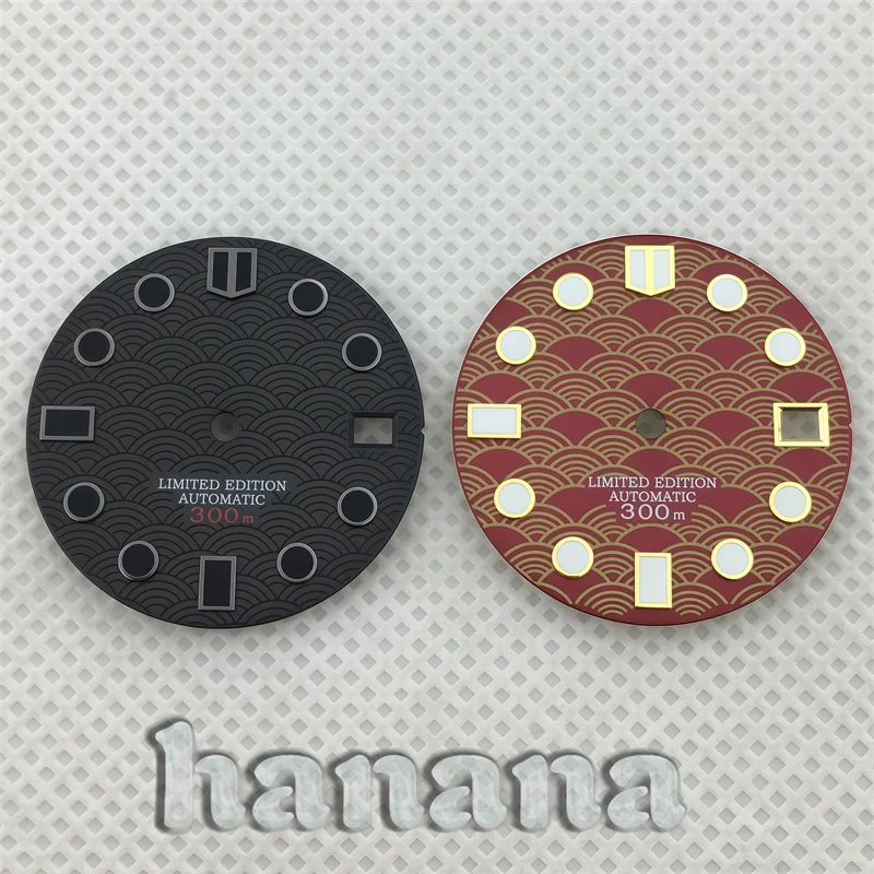 NH35 28,5 мм Черный красный циферблат из рыбьей чешуи для механизма NH35A
NH35 28,5 мм Черный красный циферблат из рыбьей чешуи для механизма NH35A