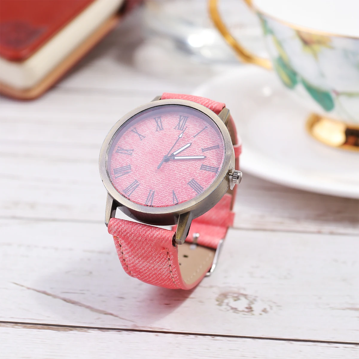 Canvas For Women Pink Delicate Fashion Wrist Watch Elegant Quartz Watch Comfortable Durable Wear Premium Material Suitable Any
Canvas For Women Pink Delicate Fashion Wrist Watch Elegant Quartz Watch Comfortable Durable Wear Premium Material Suitable Any