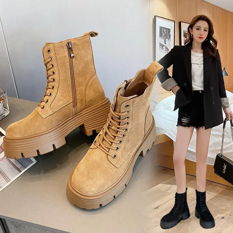 British Style Motorcycle Thick Bottom Genuine Leather Boots Waterproof Platform Zipper Closure Fashionable Versatile Short Boots
British Style Motorcycle Thick Bottom Genuine Leather Boots Waterproof Platform Zipper Closure Fashionable Versatile Short Boots