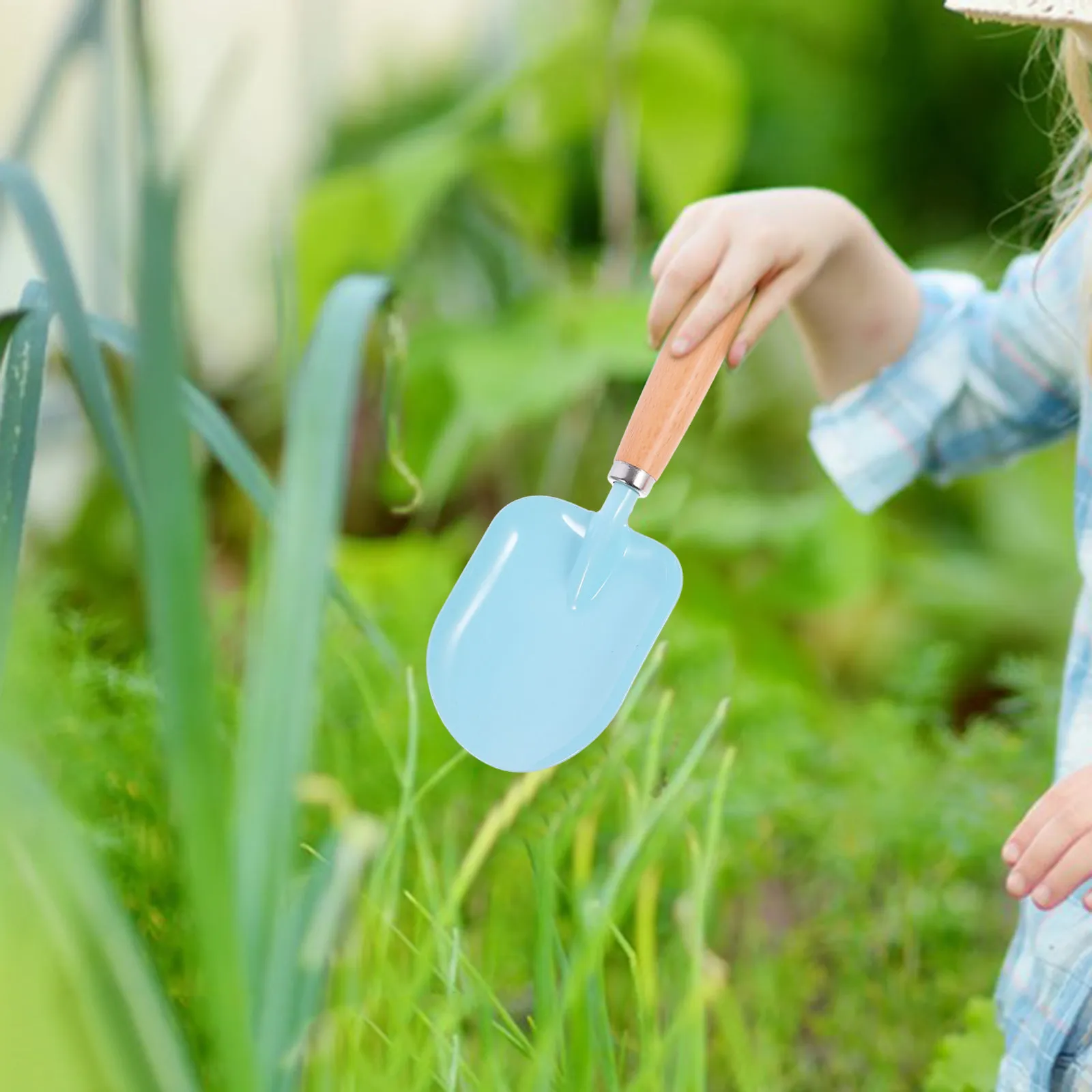 1Set Children Garden Tool Set Small Shovels Rake for Planting Transplanting Weeding Soil Loosening Outdoor Yard Beach Gardening
1Set Children Garden Tool Set Small Shovels Rake for Planting Transplanting Weeding Soil Loosening Outdoor Yard Beach Gardening