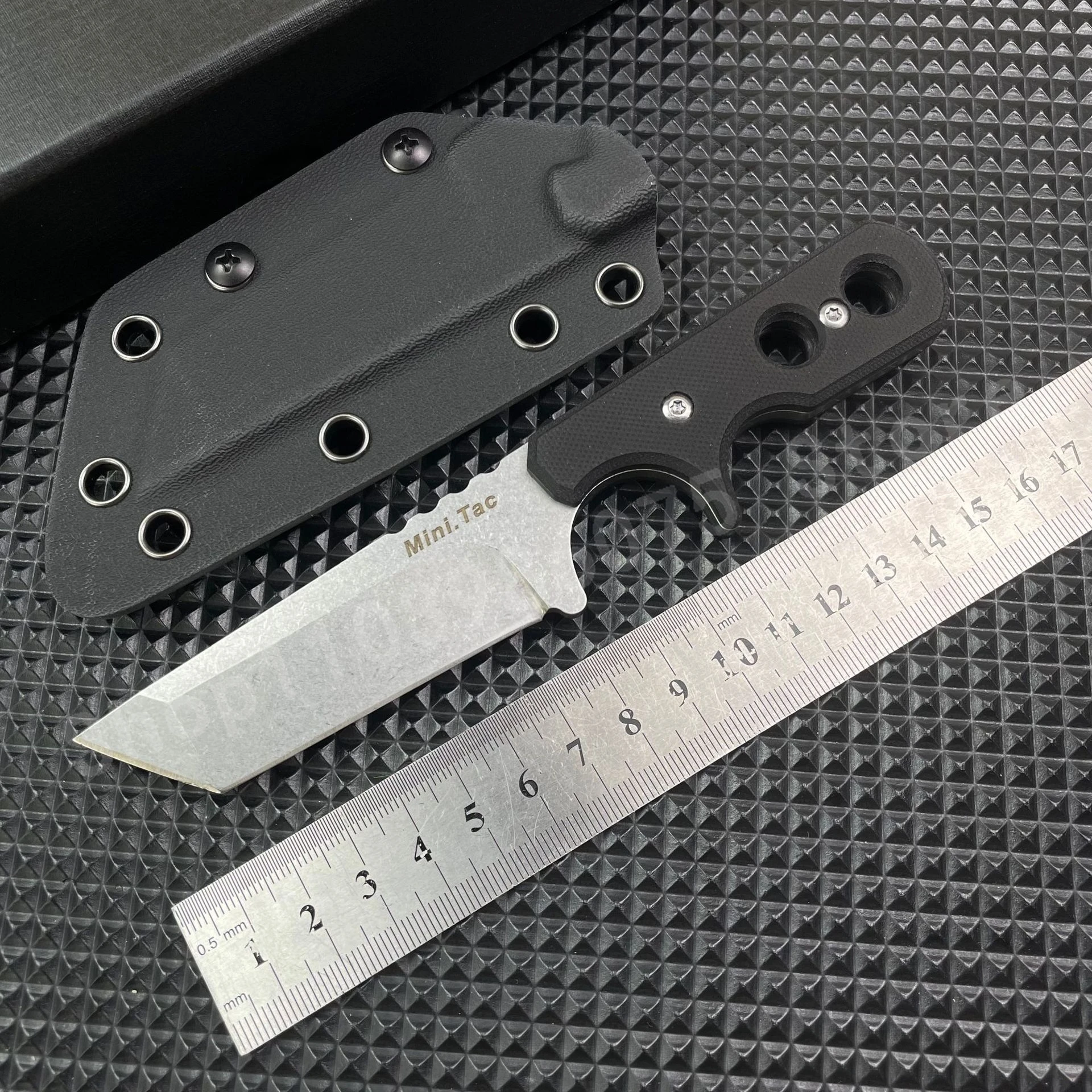 Мини-нож MINI TAC — лезвие 8Cr13Mov, черная ручка G10, нож для выживания на открытом воздухе, для самообороны и выживания в дикой природе
Мини-нож MINI TAC — лезвие 8Cr13Mov, черная ручка G10, нож для выживания на открытом воздухе, для самообороны и выживания в дикой природе