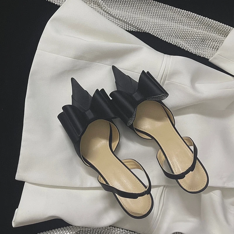 Женская обувь с острым носком и бантом на пятке, модельные сандалии на тонком каблуке, модные сандалии с ремешком на щиколотке, Zapatos Mujer
Женская обувь с острым носком и бантом на пятке, модельные сандалии на тонком каблуке, модные сандалии с ремешком на щиколотке, Zapatos Mujer