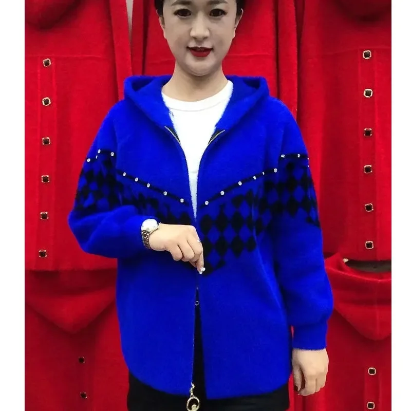 6XL Middle Aged Elderly Female Imitation Mink Velvet Coat Autumn Winter Thicken Hooded Cardigan Sweater Women Knitted Jacket
6XL Middle Aged Elderly Female Imitation Mink Velvet Coat Autumn Winter Thicken Hooded Cardigan Sweater Women Knitted Jacket