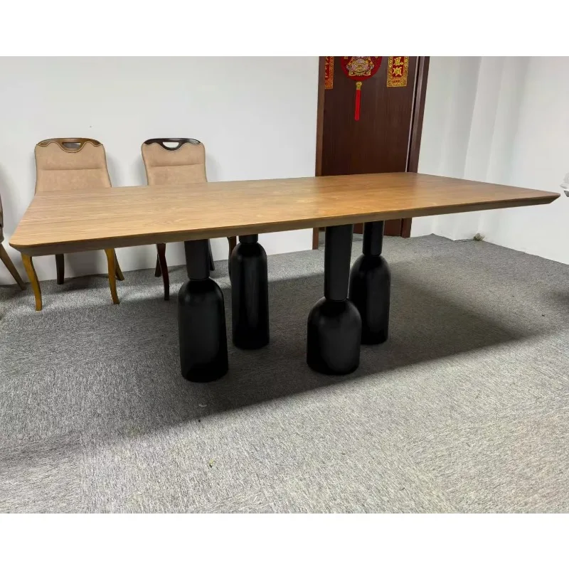 Italian modern simple solid wood dining table, home furniture family display, console Nordic benches
Italian modern simple solid wood dining table, home furniture family display, console Nordic benches