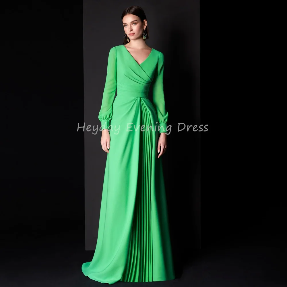 Heyday Crepe A Line V-neck Floor Length Elegant Evening Dresses For Women 2025 With Long Sleeves Pleats Simple Party Gown
Heyday Crepe A Line V-neck Floor Length Elegant Evening Dresses For Women 2025 With Long Sleeves Pleats Simple Party Gown