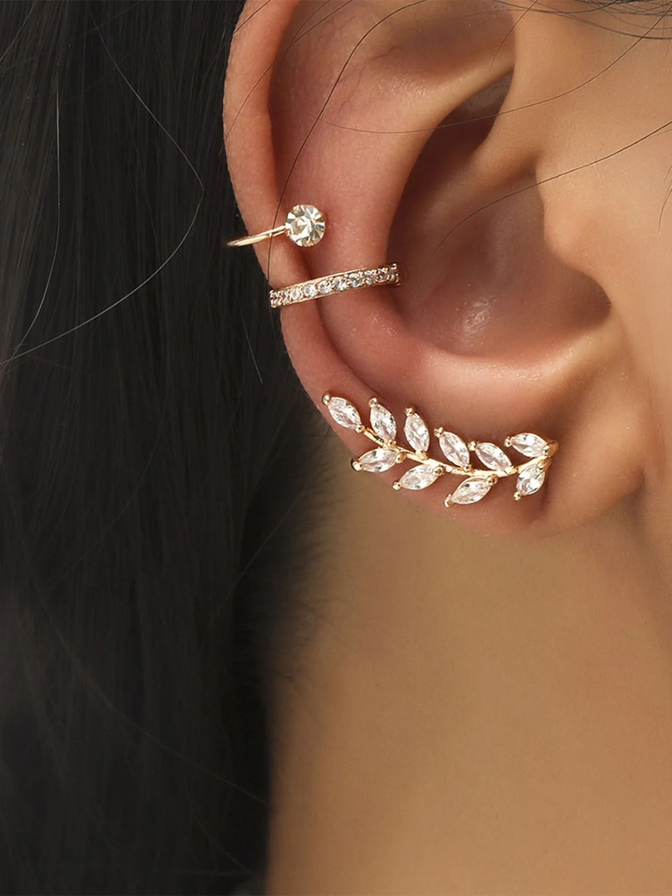 1 Pair Personalized Creative Star Studded 3 Row Hoop Earrings
1 Pair Personalized Creative Star Studded 3 Row Hoop Earrings