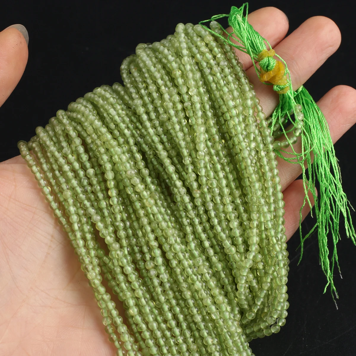 2/3mm Natural Stone Beads Loose Round Spacer Olivine Bead for Fashion Jewelry Making Diy Necklace Bracelet Accessories 
2/3mm Natural Stone Beads Loose Round Spacer Olivine Bead for Fashion Jewelry Making Diy Necklace Bracelet Accessories