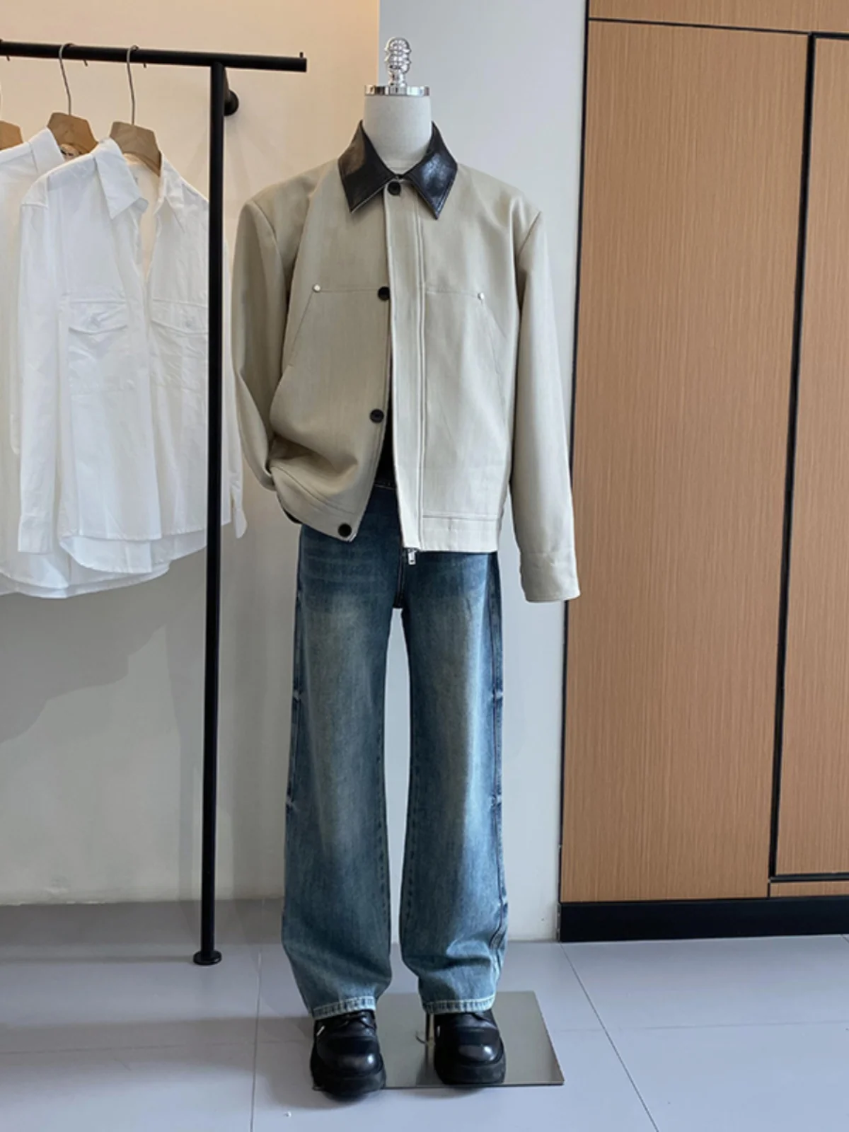 American Retro Washed Pleated Knife Jeans Men's Workwear Straight Leg Loose Casual Flared Pants Youth Trendy Jeans
American Retro Washed Pleated Knife Jeans Men's Workwear Straight Leg Loose Casual Flared Pants Youth Trendy Jeans