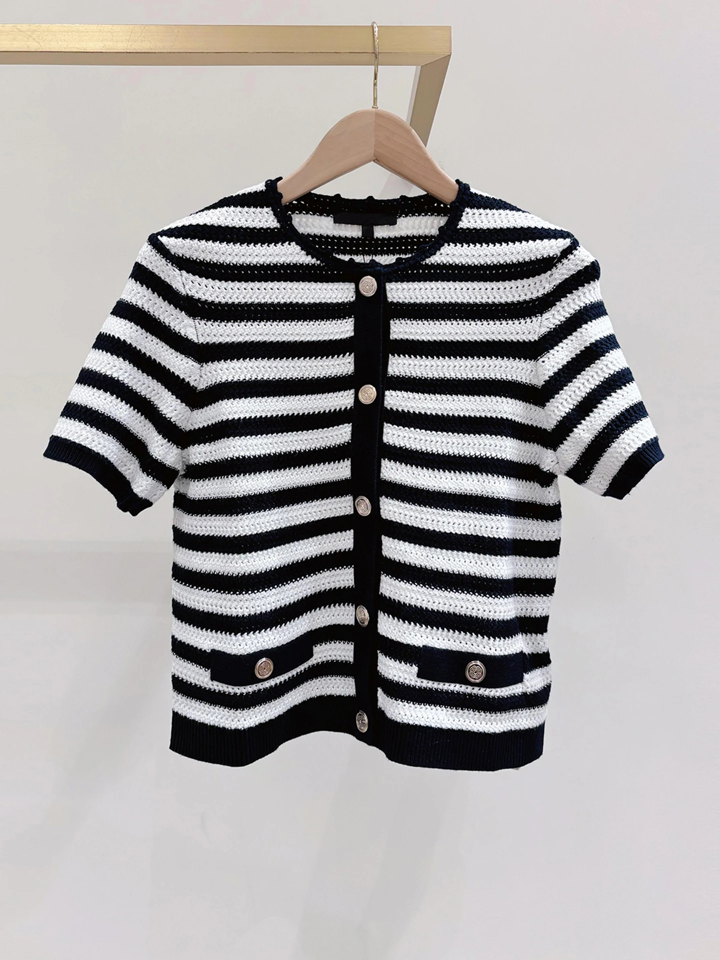 M Home Nan You High End Women's Summer Striped Hollow out Knitted Cardigan Top Women's Faion Ele Commute Sle ort Sl...
M Home Nan You High End Women's Summer Striped Hollow out Knitted Cardigan Top Women's Faion Ele Commute Sle ort Sl...