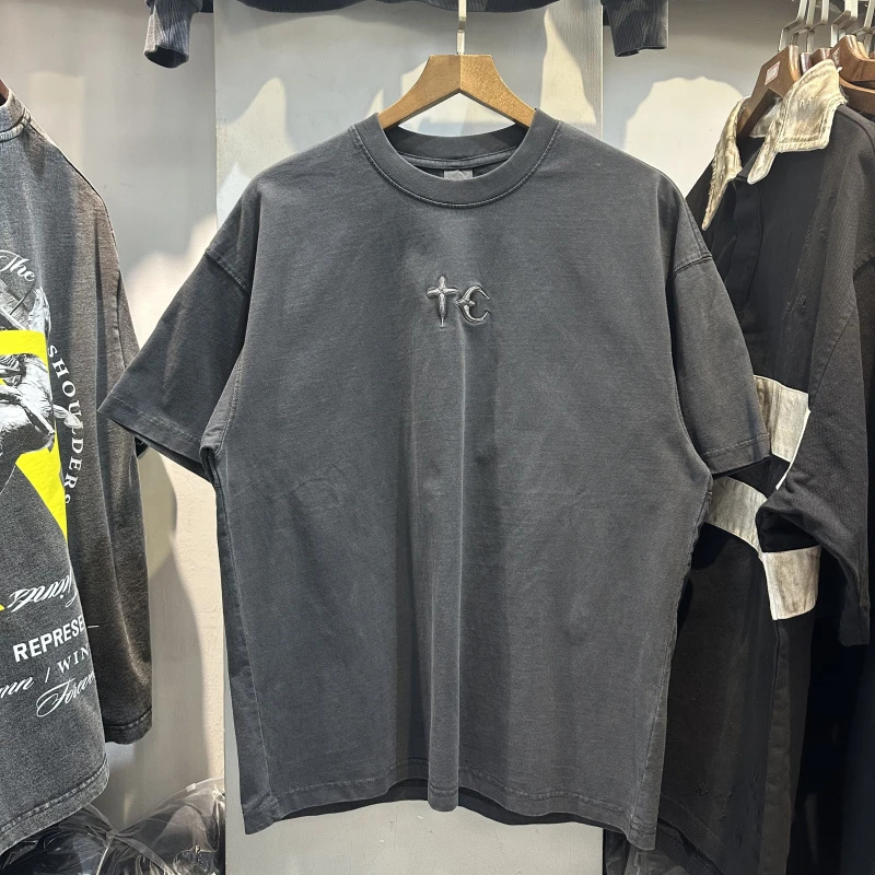 Washed Embroidery Star Moon Logo T-shirt Men Women Best Quality Heavy Fabric Loose Short Sleeve Tees Top
Washed Embroidery Star Moon Logo T-shirt Men Women Best Quality Heavy Fabric Loose Short Sleeve Tees Top