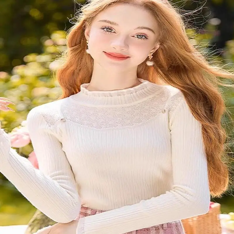 Knitted sweater for women, long-sleeved autumn new style, round neck pullover lace edge bottoming sweater tops
Knitted sweater for women, long-sleeved autumn new style, round neck pullover lace edge bottoming sweater tops