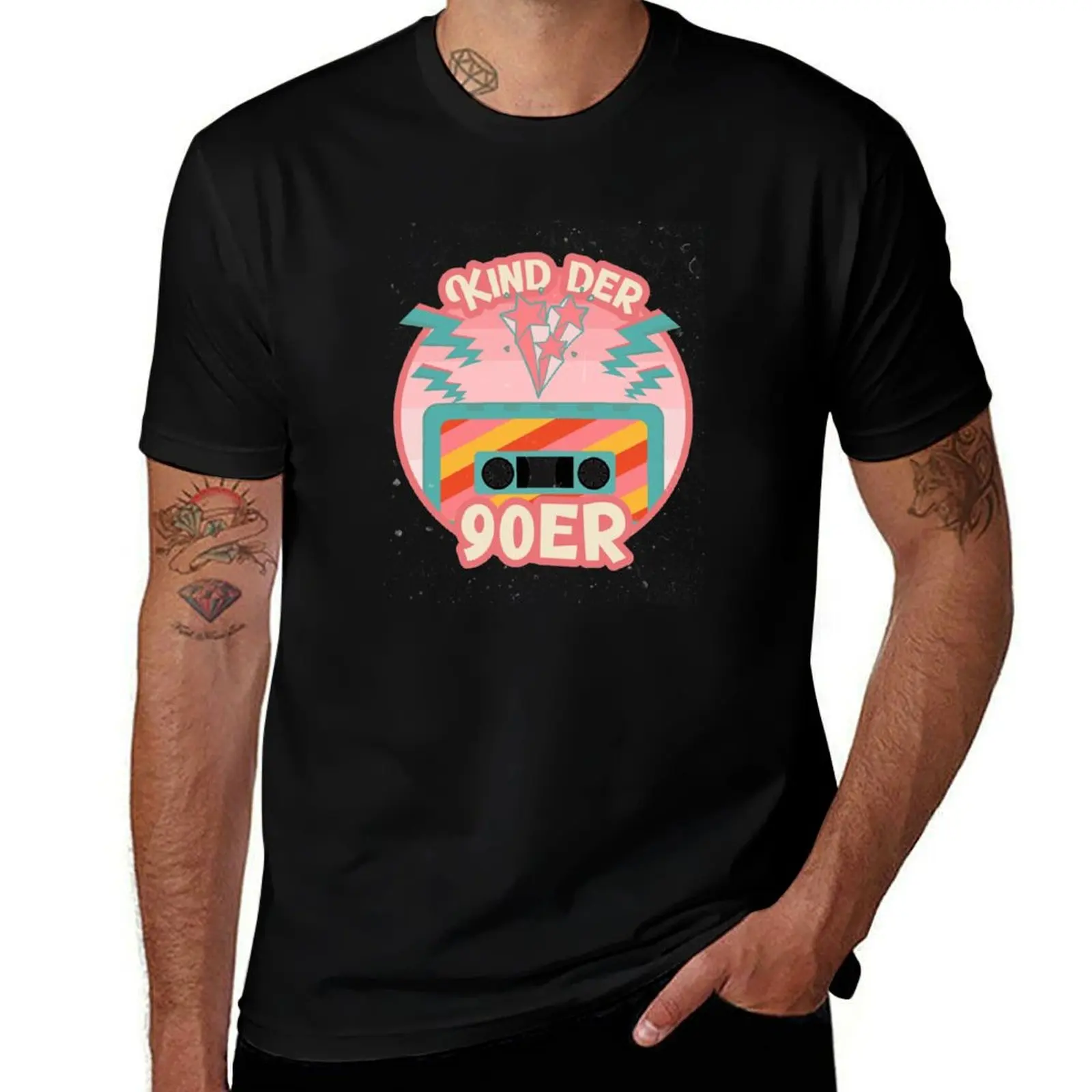 Mixtape Cassette Kind der 90er Stars Lightning T-Shirt man tshirt t shirt men 100% cotton luxury brand T-Shirt
Mixtape Cassette Kind der 90er Stars Lightning T-Shirt man tshirt t shirt men 100% cotton luxury brand T-Shirt