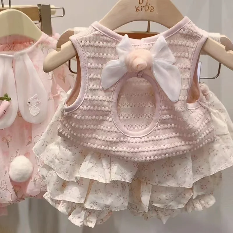 Girls' Set 2024 New Summer Sleeveless Tank Top Short Skirt Two Piece Set Western Princess Dress Safety Pants Korean Edition
Girls' Set 2024 New Summer Sleeveless Tank Top Short Skirt Two Piece Set Western Princess Dress Safety Pants Korean Edition