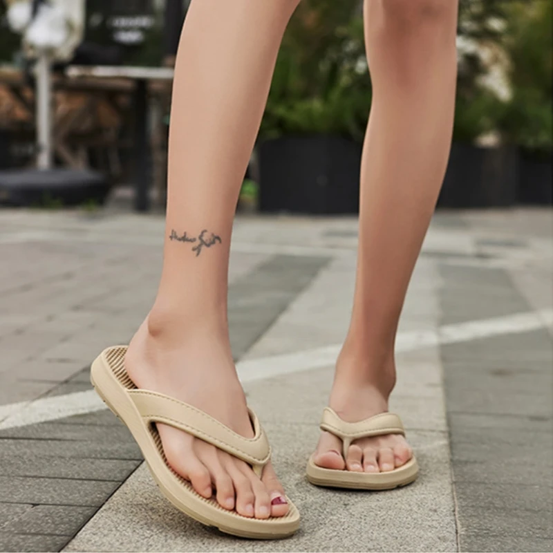Women's Slippers Summer Wear-resistant non-slip Soft Sole Comfort Fashion Men Beach Causal Bathroom Flip Flops for Couple
Women's Slippers Summer Wear-resistant non-slip Soft Sole Comfort Fashion Men Beach Causal Bathroom Flip Flops for Couple
