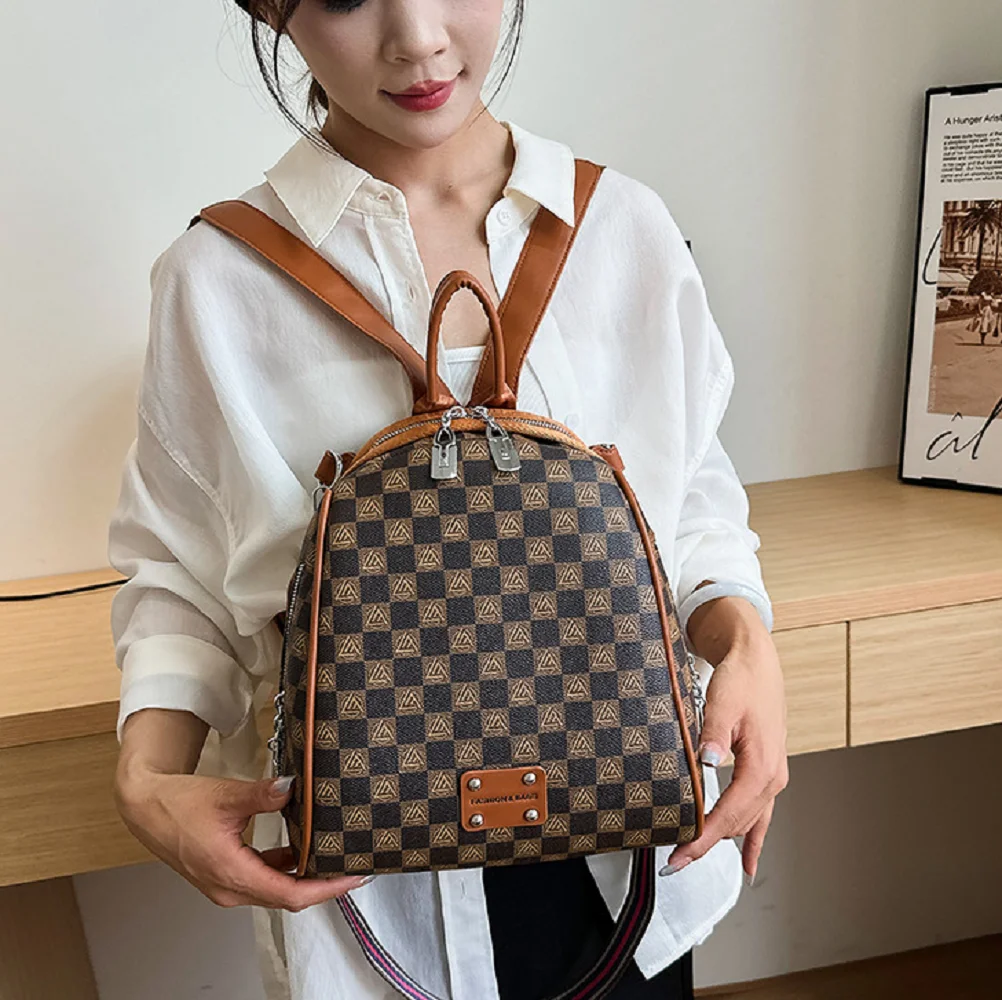 New Luxury Fashion Vintage Plaid Leather Backpacks Women's Casual Large Capacity Travel Shoulder Bags Totes Crossbody Backpack
New Luxury Fashion Vintage Plaid Leather Backpacks Women's Casual Large Capacity Travel Shoulder Bags Totes Crossbody Backpack